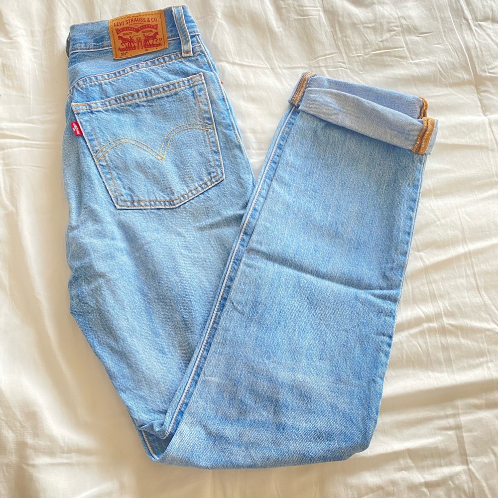 Women’s Levi 501 Jeans